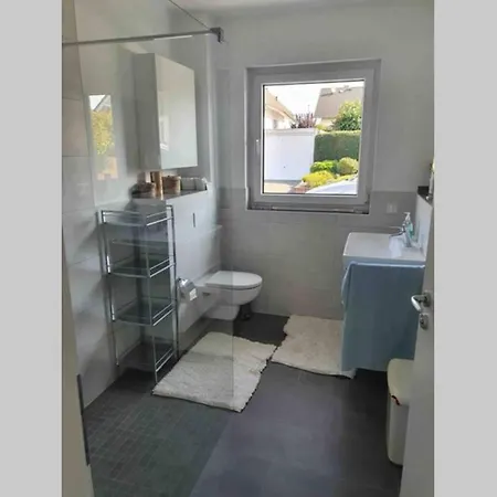 Ruhige Wohnung mit Terrasse Oberbrechen Exterior foto