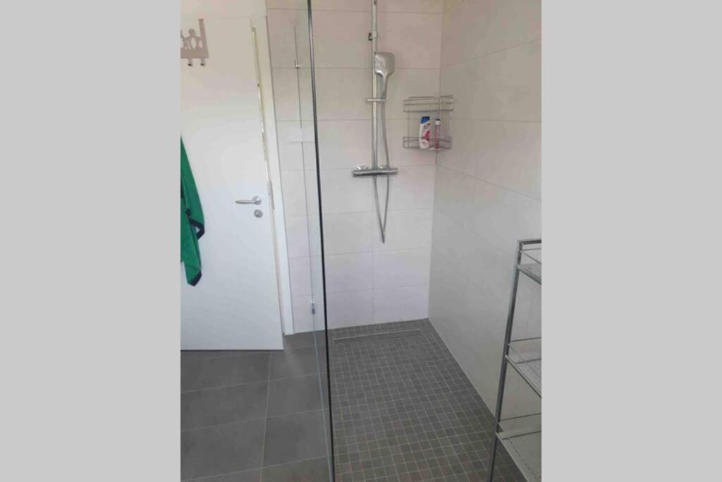 Ruhige Mit Terrasse Appartement *