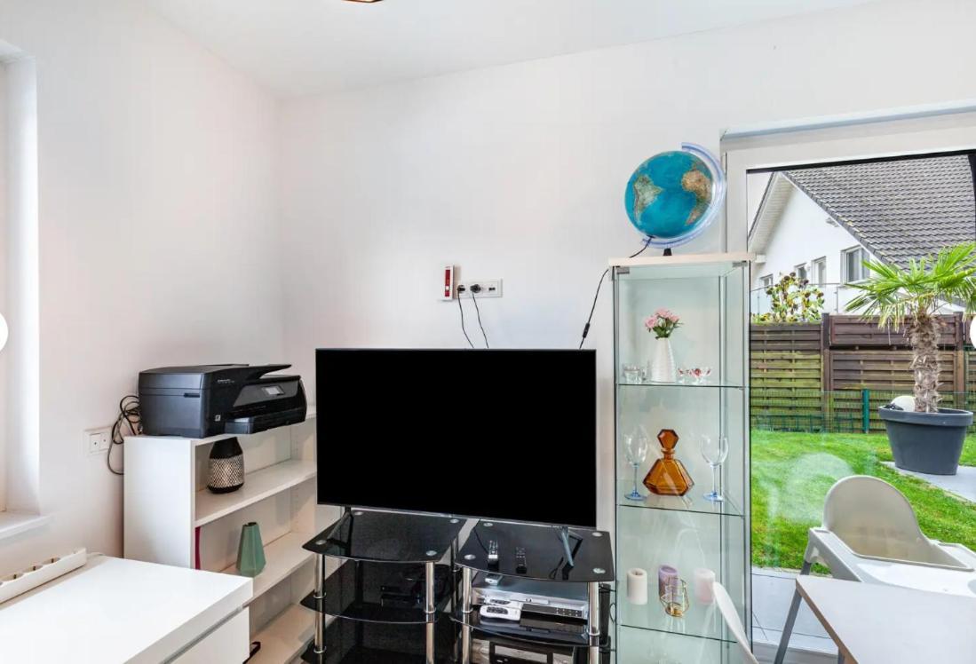 Appartement Ruhige Mit Terrasse *