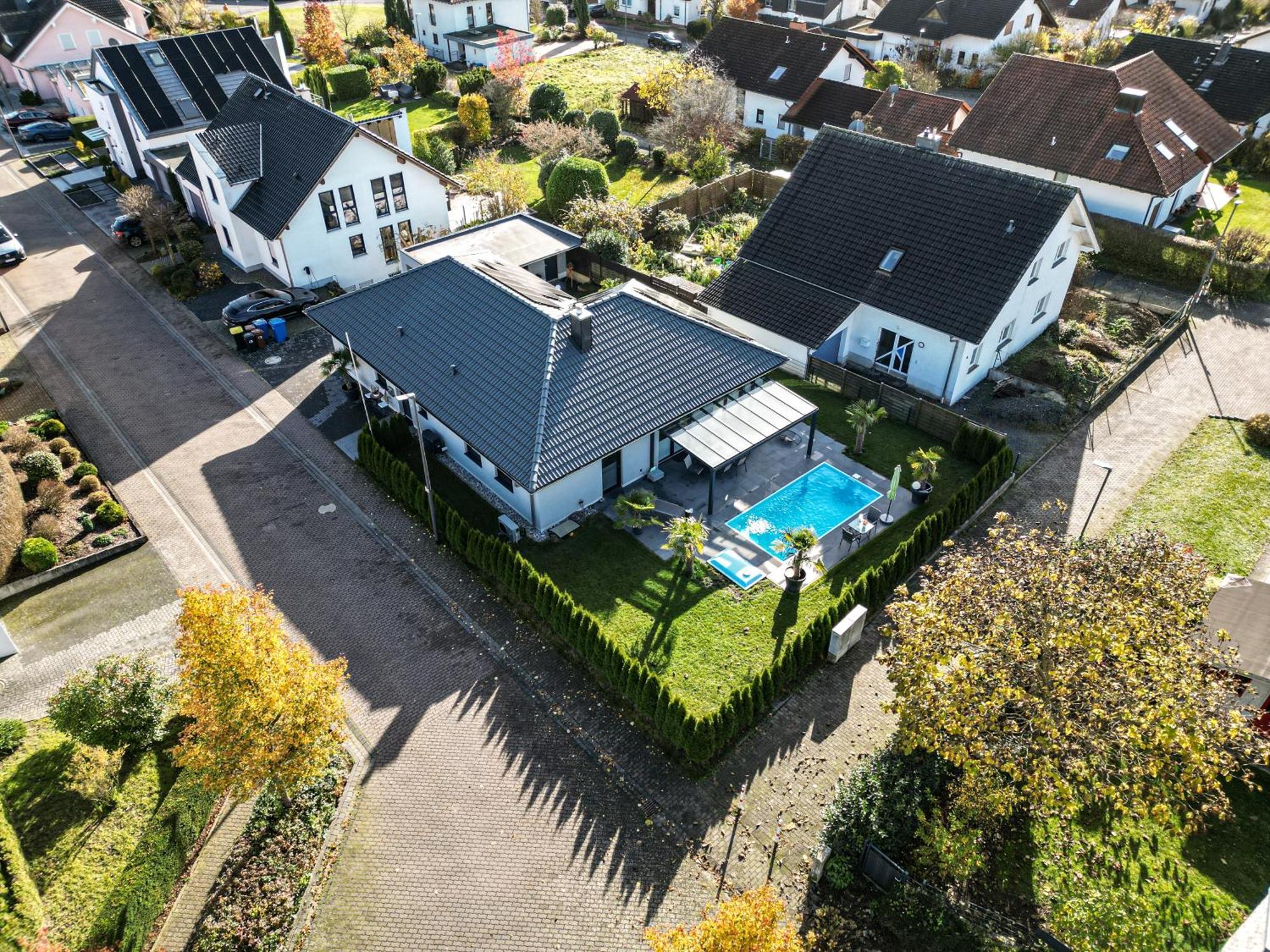 Ruhige Mit Terrasse